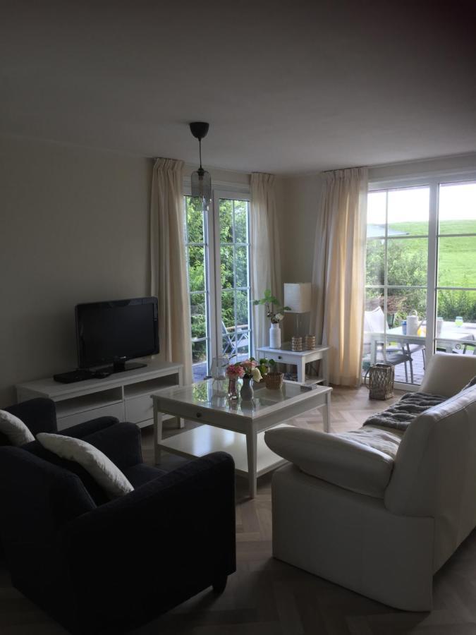 Nieuwe Beachbungalow Aan Ijsselmeer 39 24 Four Seasons Lemmer Luaran gambar