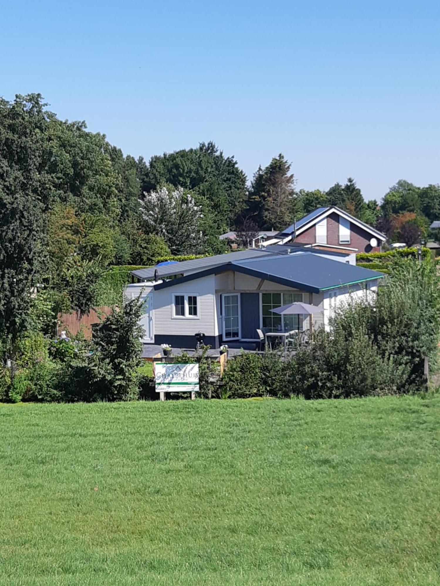 Nieuwe Beachbungalow Aan Ijsselmeer 39 24 Four Seasons Lemmer Luaran gambar